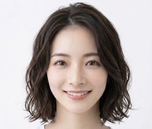 無造作ヘアで手入れいらず！忙しいあなたのための楽なヘアスタイル